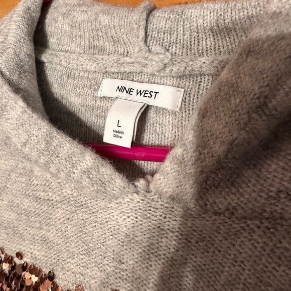 Nine West Hooded Sweater w/Stripes in Copper & Silver Sequins Size Large NWOT - Picture 9 of 9